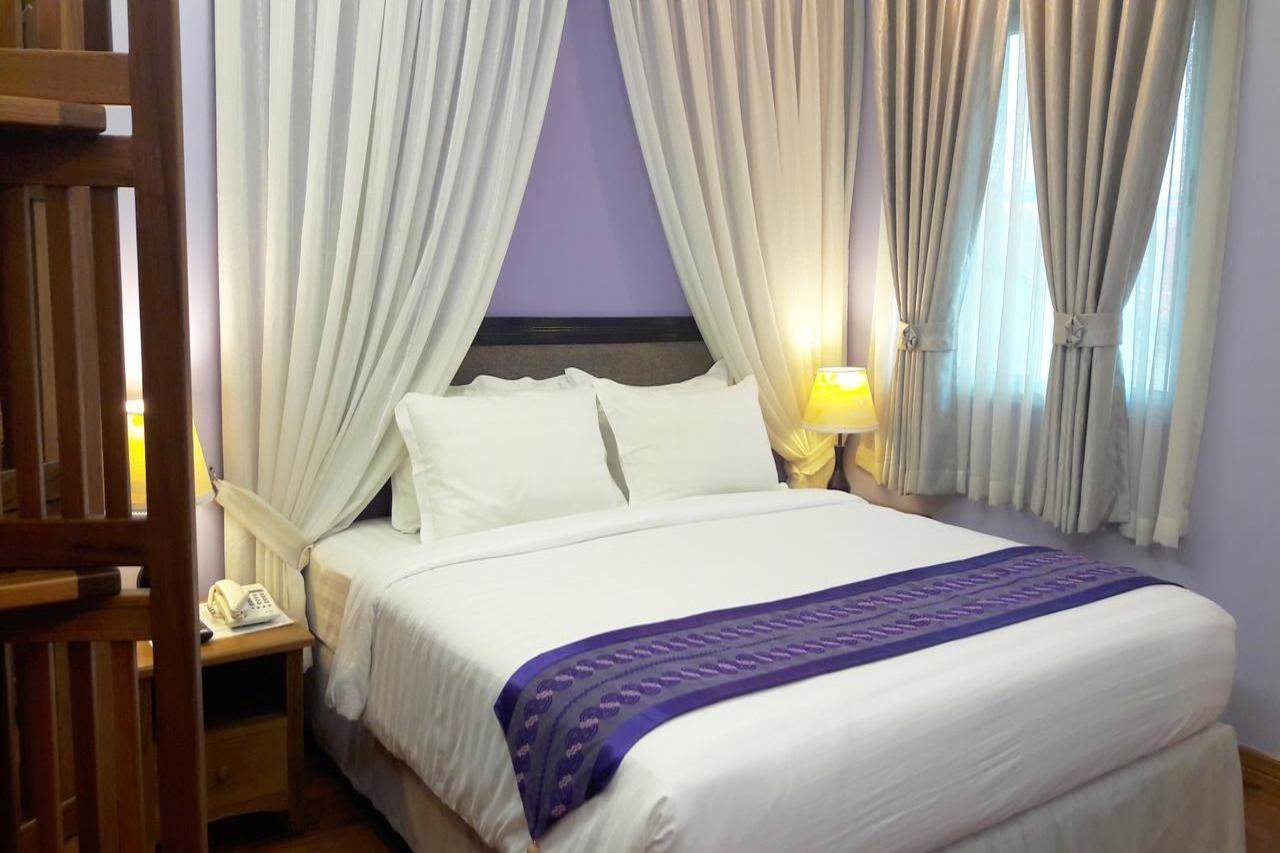Grand Laurel Hotel Rangum Exterior foto