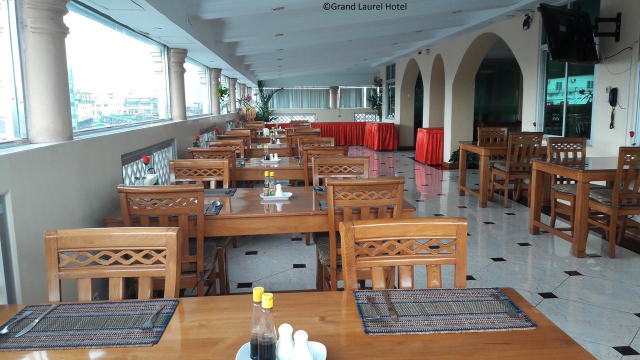 Grand Laurel Hotel Rangum Exterior foto